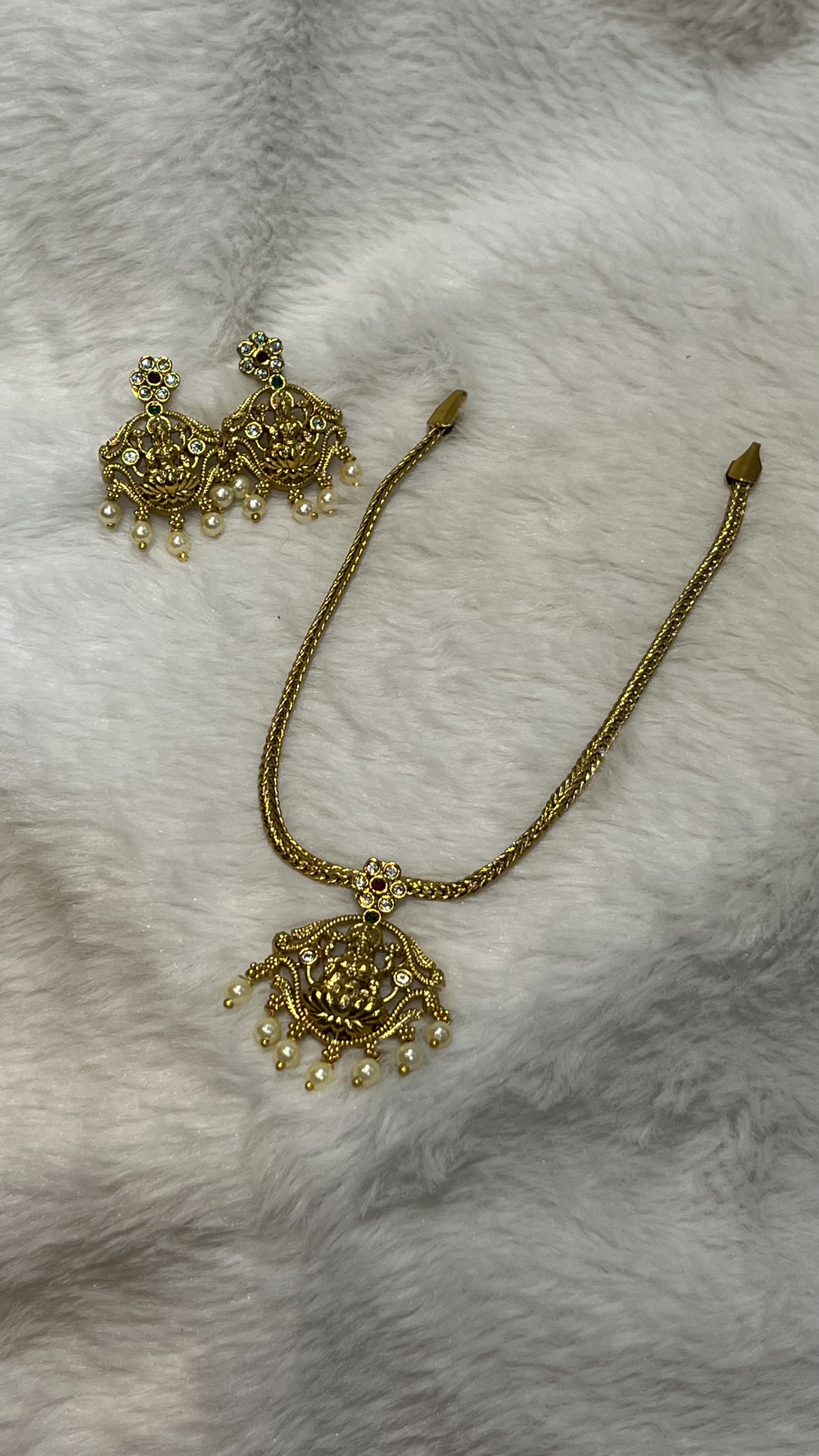 Antique Gold Goddess Lakshmi Pendant Set with Pearls