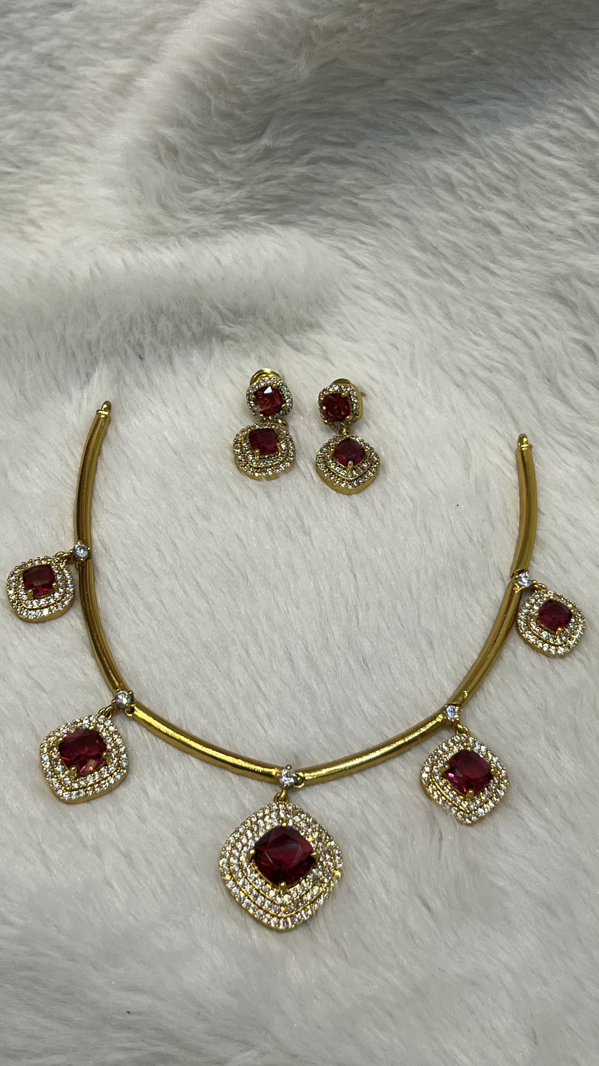 Rigid Gold Band with Ruby Cushion Charm Set