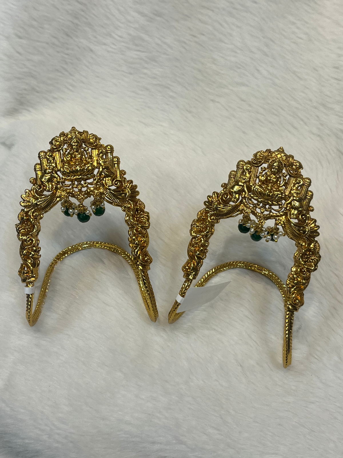 Temple Lakshmi Vanki – Emerald Green & Pearl