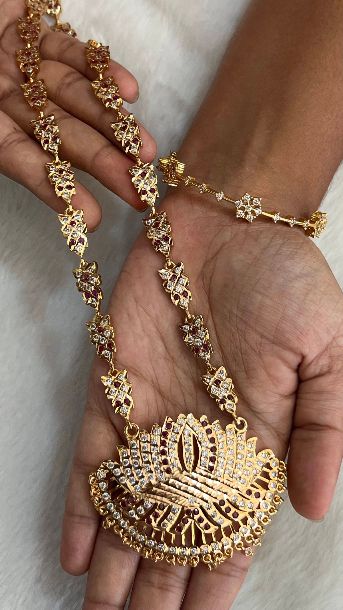Vintage Style Haram