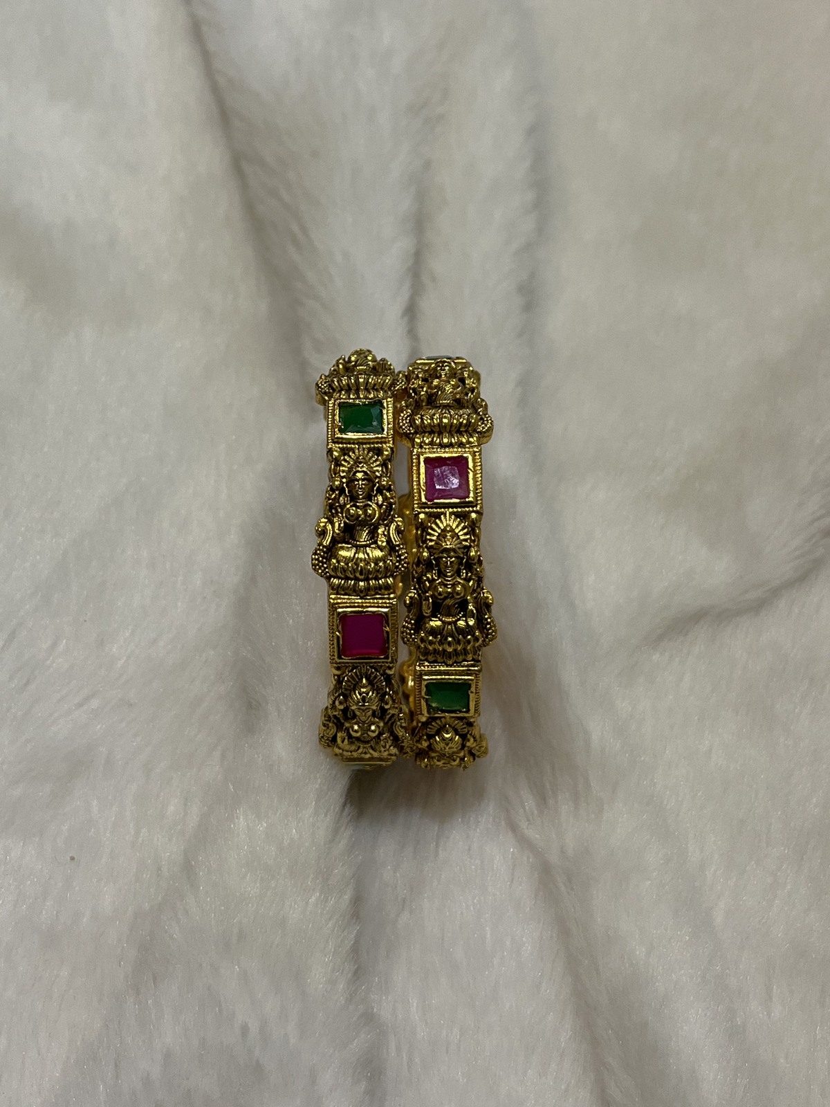 Heritage South Indian Antique Gold Bangles